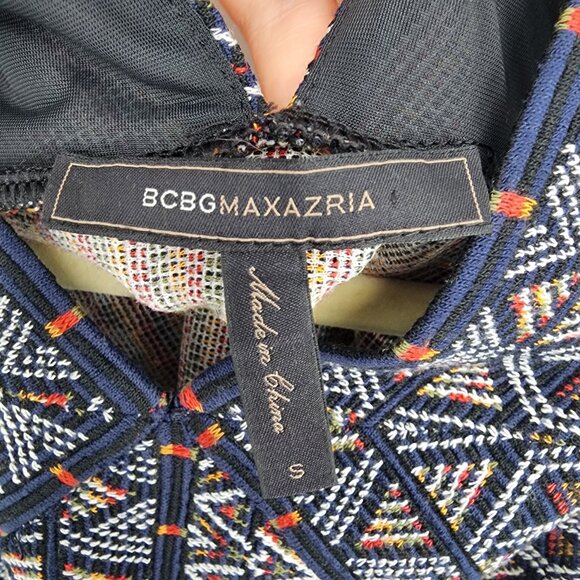 BCBGMaxazria Bodycon Dress S Aztec Print Knit Sleeveless Halter Mini - Picture 4 of 5